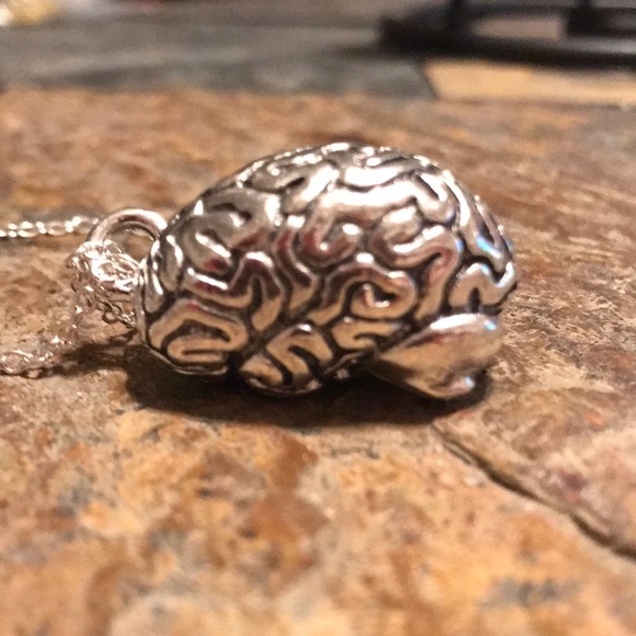 3D Anatomical Brain 🧠 Stainless Steel Necklace - Picture 1 of 5